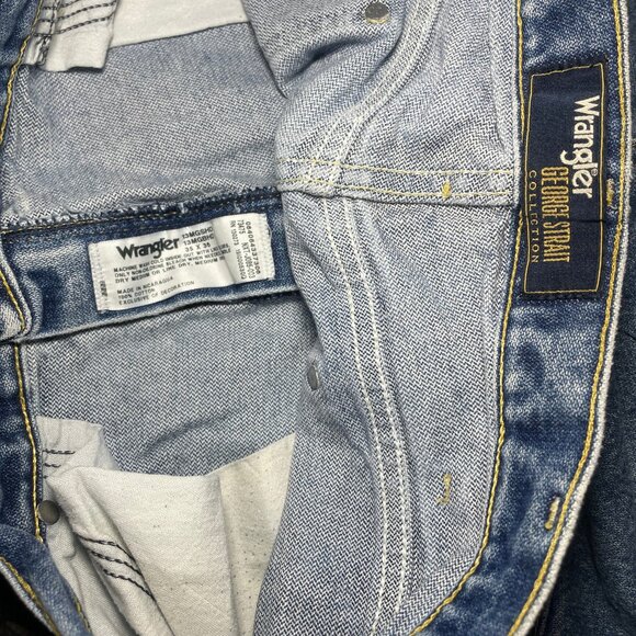 Wrangler George Strait Cowboy Cut Jeans – Size 35x35 - Picture 5 of 5
